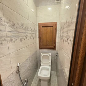 In Baku 75.0 m² apartment is for sale - Image 2