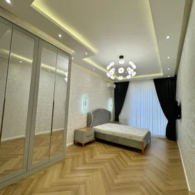 In Baku 107.0 m² apartment is for sale - Image 2