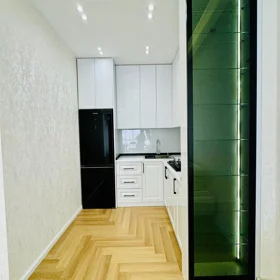 In Baku 63.0 m² apartment is for sale - Image 6
