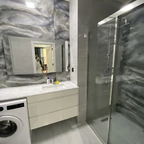 In Baku 70.0 m² apartment is for rent - Image 2