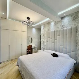 In Baku 130.0 m² apartment is for rent - Image 8