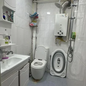 In Baku 55.0 m² apartment is for sale - Image 6