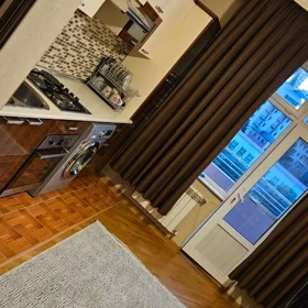 In Baku 100.0 m² apartment is for rent - Image 6