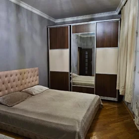 In Baku 100.0 m² apartment is for rent - Image 8