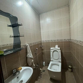 In Baku 130.0 m² apartment is for rent - Image 7