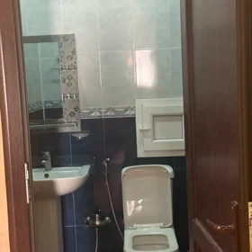 In Baku 130.0 m² apartment is for rent - Image 10