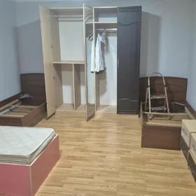 In Baku 80.0 m² apartment is for rent - Image 4