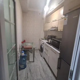 In Khirdalan 70.0 m² apartment is for rent - Image 4