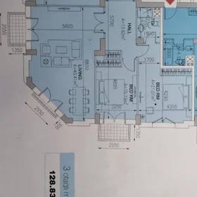 In Baku 129.0 m² apartment is for sale - Image 4