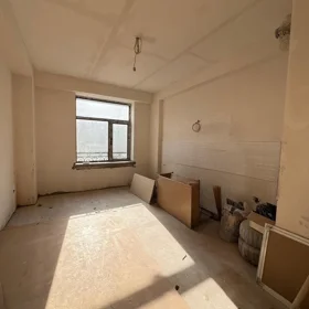 In Baku 129.0 m² apartment is for sale - Image 5