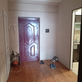In Baku 70.0 m² apartment is for rent - Image 10