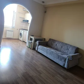 In Khirdalan 65.0 m² apartment is for rent - Image 2