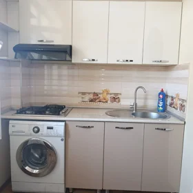 In Khirdalan 65.0 m² apartment is for rent - Image 8