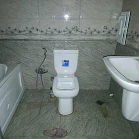 In Khirdalan 65.0 m² apartment is for rent - Image 9