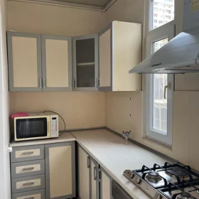 In Baku 100.0 m² apartment is for rent - Image 3