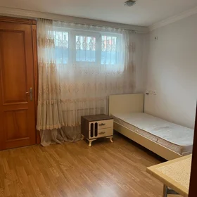 In Baku 100.0 m² apartment is for rent - Image 6