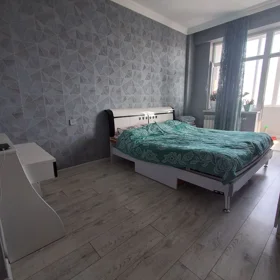 In Khirdalan 65.0 m² apartment is for rent - Image 5