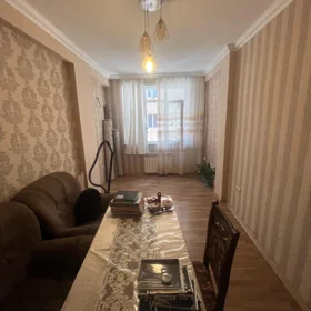 In Khirdalan 85.0 m² apartment is for sale - Image 3