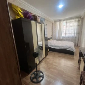 In Khirdalan 85.0 m² apartment is for sale - Image 8