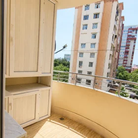 In Baku 60.0 m² apartment is for sale - Image 8