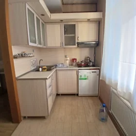 In Baku 65.0 m² apartment is for rent - Image 4