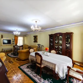 In Baku 500.0 m² house with 12.0 rooms is for sale - Image 4
