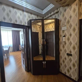 In Baku 100.0 m² apartment is for rent - Image 2