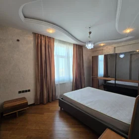 In Baku 100.0 m² apartment is for rent - Image 5