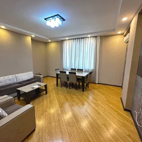 In Baku 70.0 m² apartment is for rent - Image 3