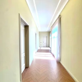 In Xəzər rayonu 220.0 m² house with 4.0 rooms is for sale - Image 6