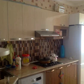 In Baku 50.0 m² apartment is for sale - Image 3