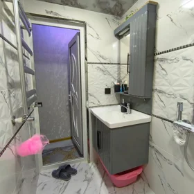 In Baku 50.0 m² apartment is for rent - Image 2