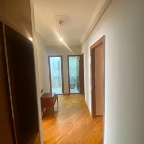 In Baku 100.0 m² apartment is for rent - Image 2