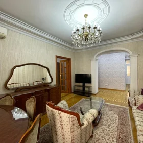 In Baku 110.0 m² apartment is for rent - Image 4