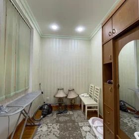 In Baku 110.0 m² apartment is for rent - Image 9