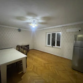 In Baku 80.0 m² apartment is for sale - Image 2