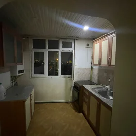 In Baku 80.0 m² apartment is for sale - Image 5