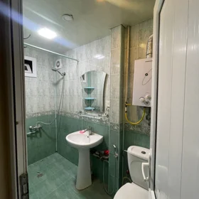 In Baku 80.0 m² apartment is for sale - Image 9