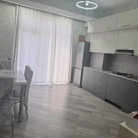 In Baku 90.0 m² apartment is for rent - Image 2