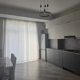 In Baku 90.0 m² apartment is for rent - Image 4