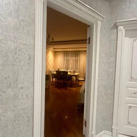 In Baku 85.0 m² apartment is for sale - Image 2