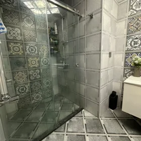 In Baku 85.0 m² apartment is for sale - Image 8