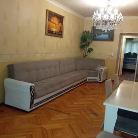 In Baku 90.0 m² apartment is for sale - Image 4