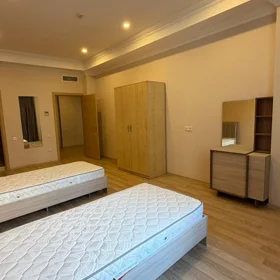 In Baku 130.0 m² apartment is for rent - Image 6