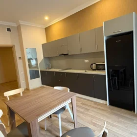 In Baku 130.0 m² apartment is for rent - Image 7