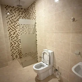 In Baku 130.0 m² apartment is for rent - Image 10