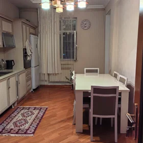 In Baku 138.0 m² apartment is for rent - Image 6
