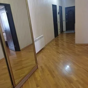 In Baku 60.0 m² apartment is for rent - Image 2