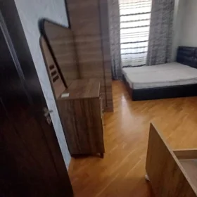 In Baku 60.0 m² apartment is for rent - Image 4