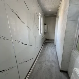 In Baku 50.0 m² apartment is for sale - Image 9